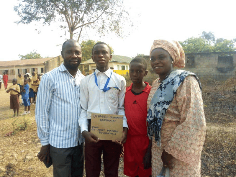 Cash reward to best student